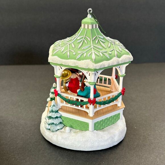 Hallmark Keepsake Ornament Snowman Band 2020 Magic Light Sound Motion Member Exc - Picture 9 of 13